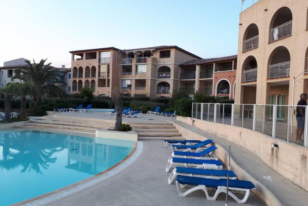 Magnifique Rez De Jardin & Piscine & Bord De Mer Apartamento Six-Fours-les-Plages Exterior foto